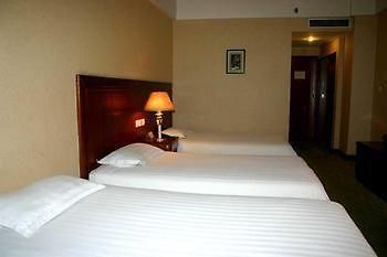 Henan Textile Hotel Zhengzhou Buitenkant foto